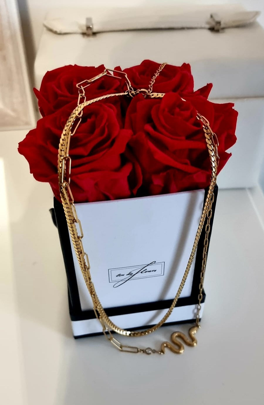 Collier avec serpent